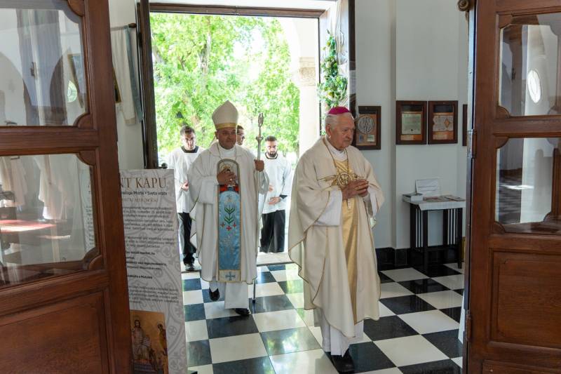 2025_05_27_bata papi zarandoklat_20.jpg